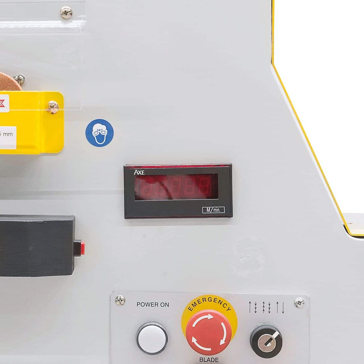 Bernardo Sega a nastro verticale con avanzamento del tavolo VMS 610 A