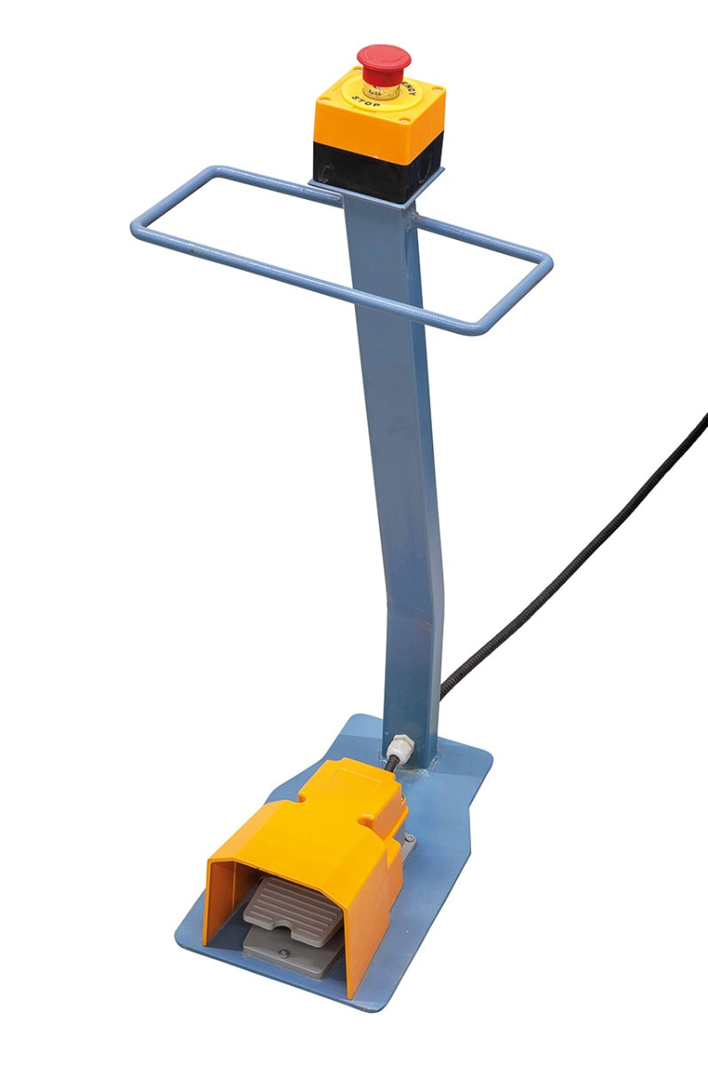 Cesoia a ghigliottina motorizzata MTB 1300 x 4 NC