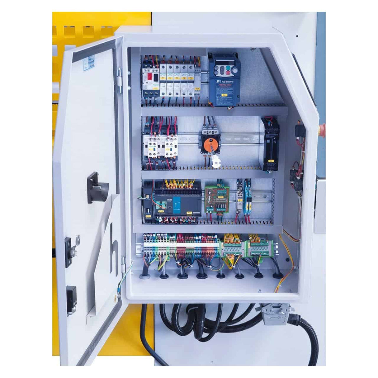 Bernardo MTR 1560 x 5 mm NCC – Cesoia a ghigliottina motorizzata