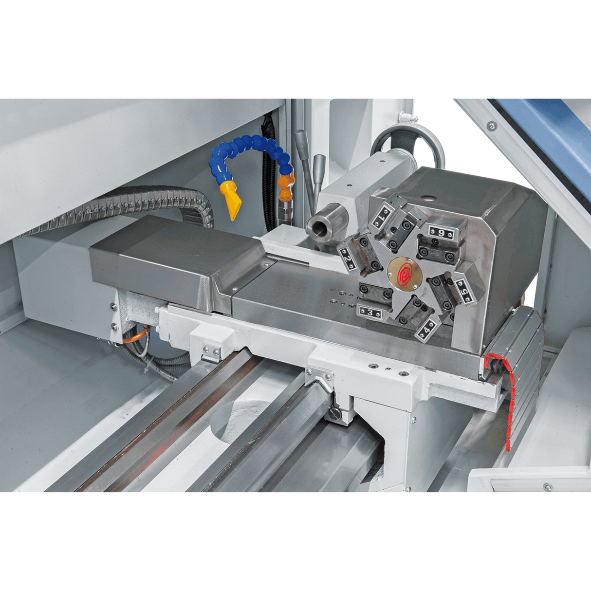 Bernardo CK 320 x 500 – Tornio CNC compatto e preciso