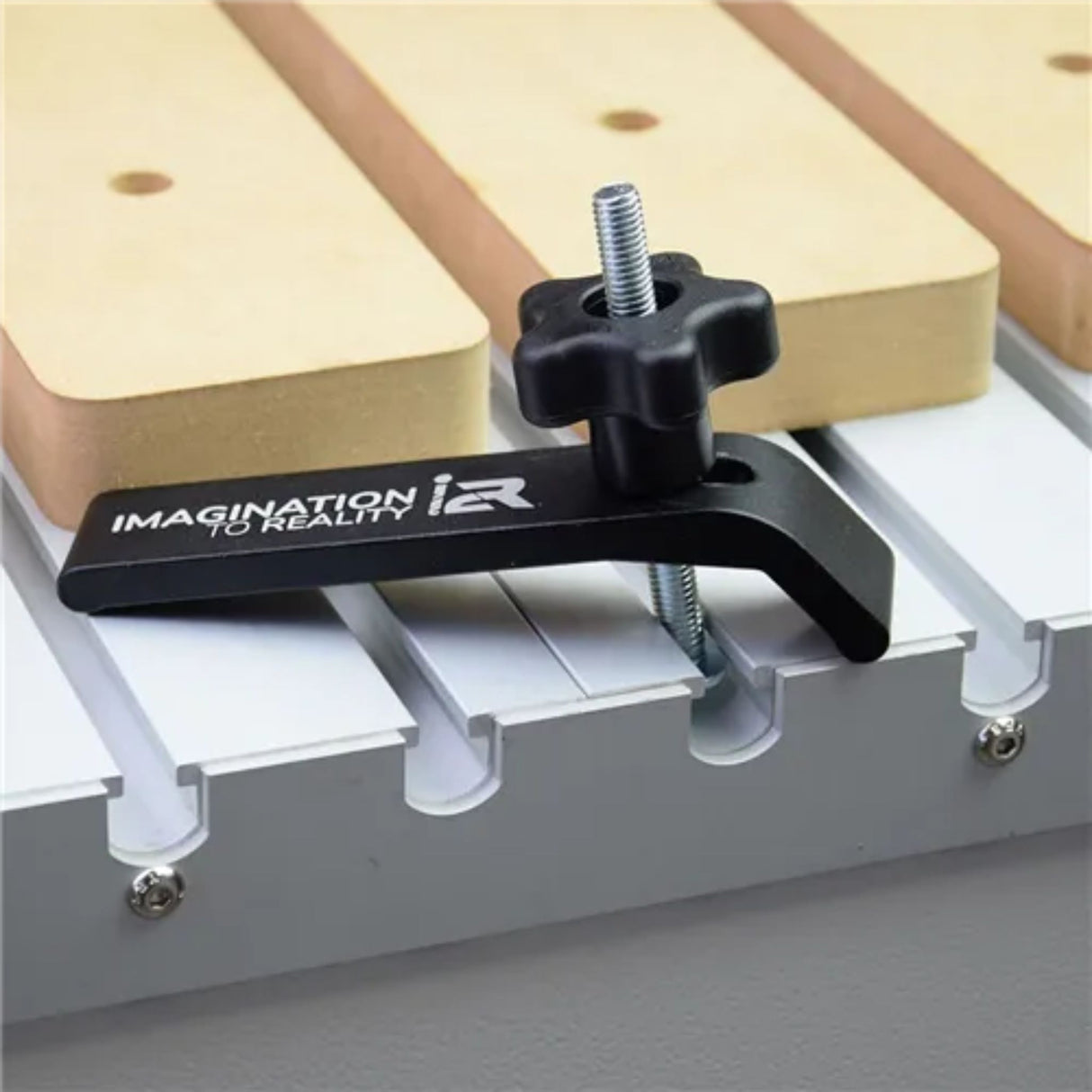 Combo Fresatrice CNC IGM i2R A24 + Supporto Originale + Supporto Laptop