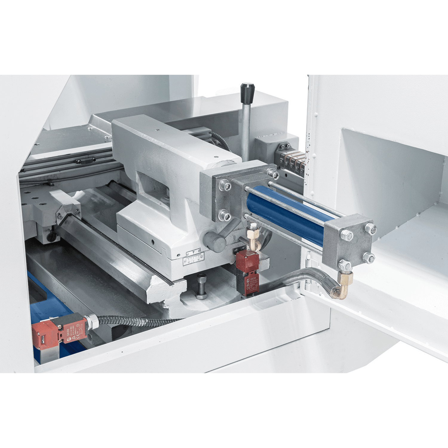 Tornio CNC Bernardo CK 360 x 750 – Compatto e ad alta precisione