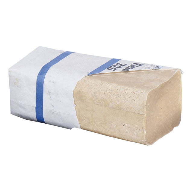Panetto da 850 g di pasta abrasiva fine per prelucidatura di legno e materie plastiche, con effetto lisciante e delicato.