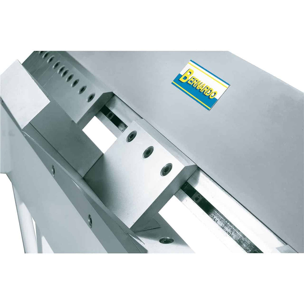 Bernardo TB 2060 – Piegatrice manuale con lama segmentata 2065 mm