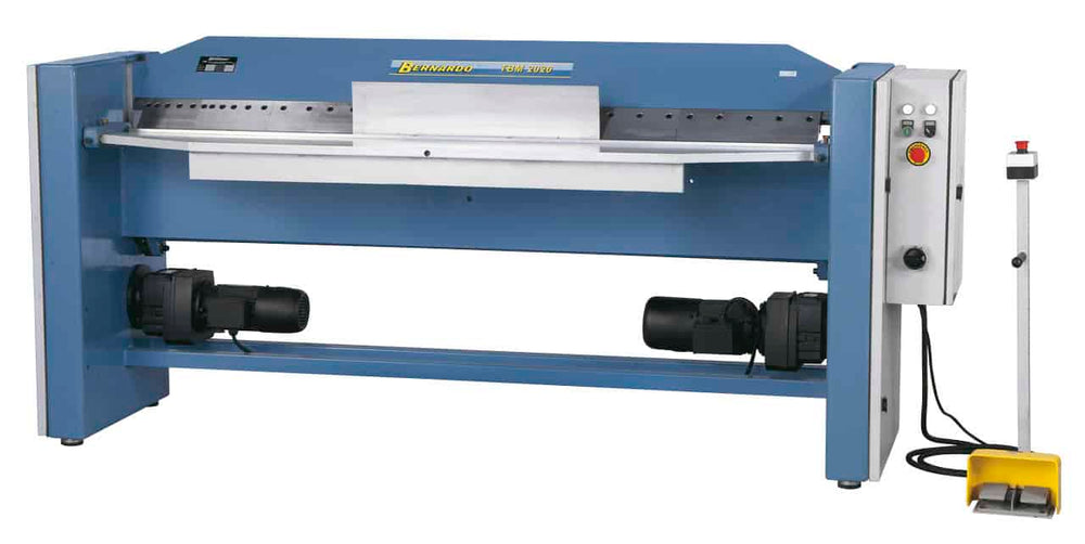 Bernardo TBM 2520 – Piegatrice motorizzata con lama segmentata 2520 mm