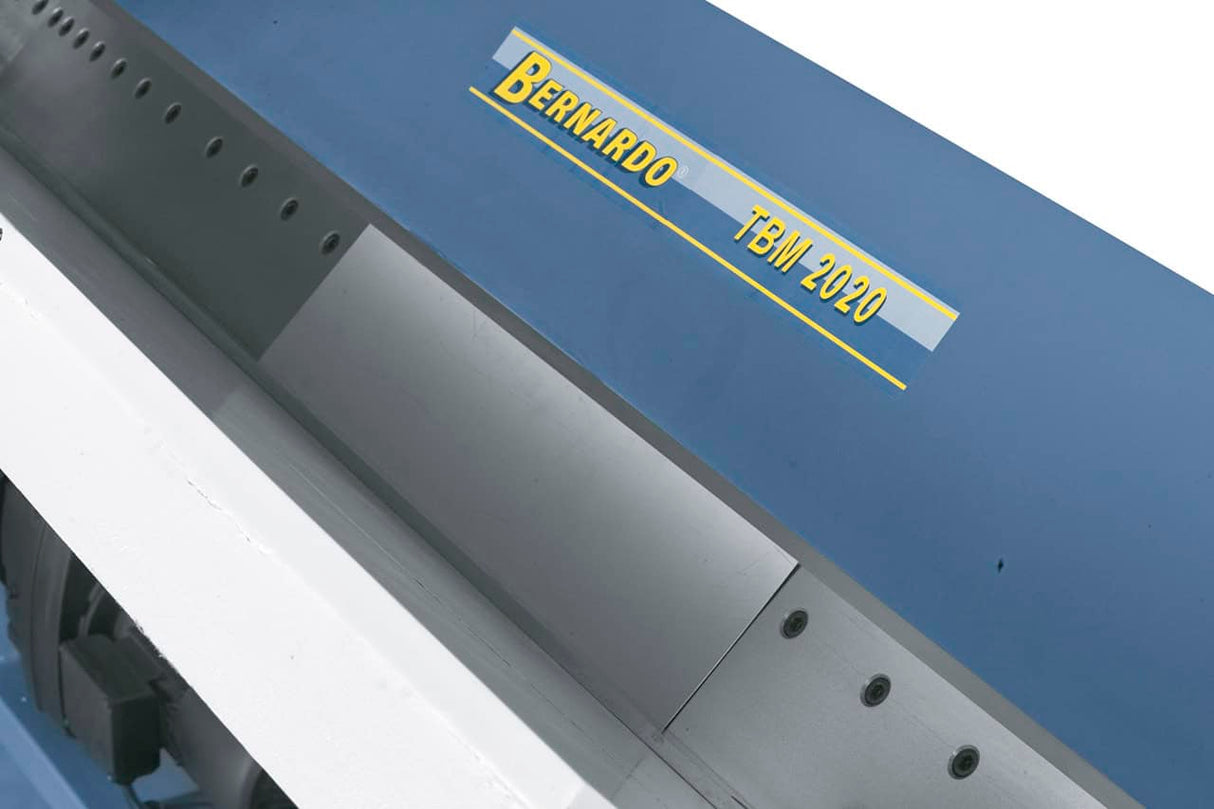 Bernardo TBM 2520 – Piegatrice motorizzata con lama segmentata 2520 mm