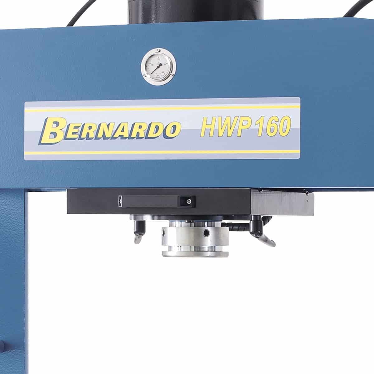 Bernardo HWP 200 – Pressa idraulica con cilindro scorrevole
