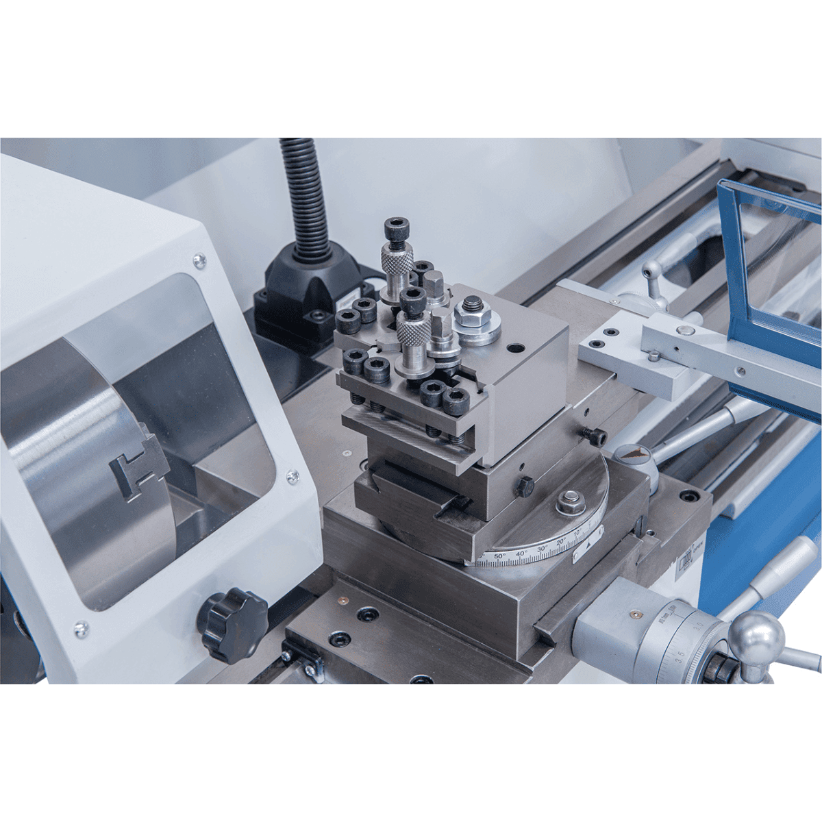 Bernardo Hobby 800 G 400 V – Tornio parallelo con DRO 3 assi DT 40
