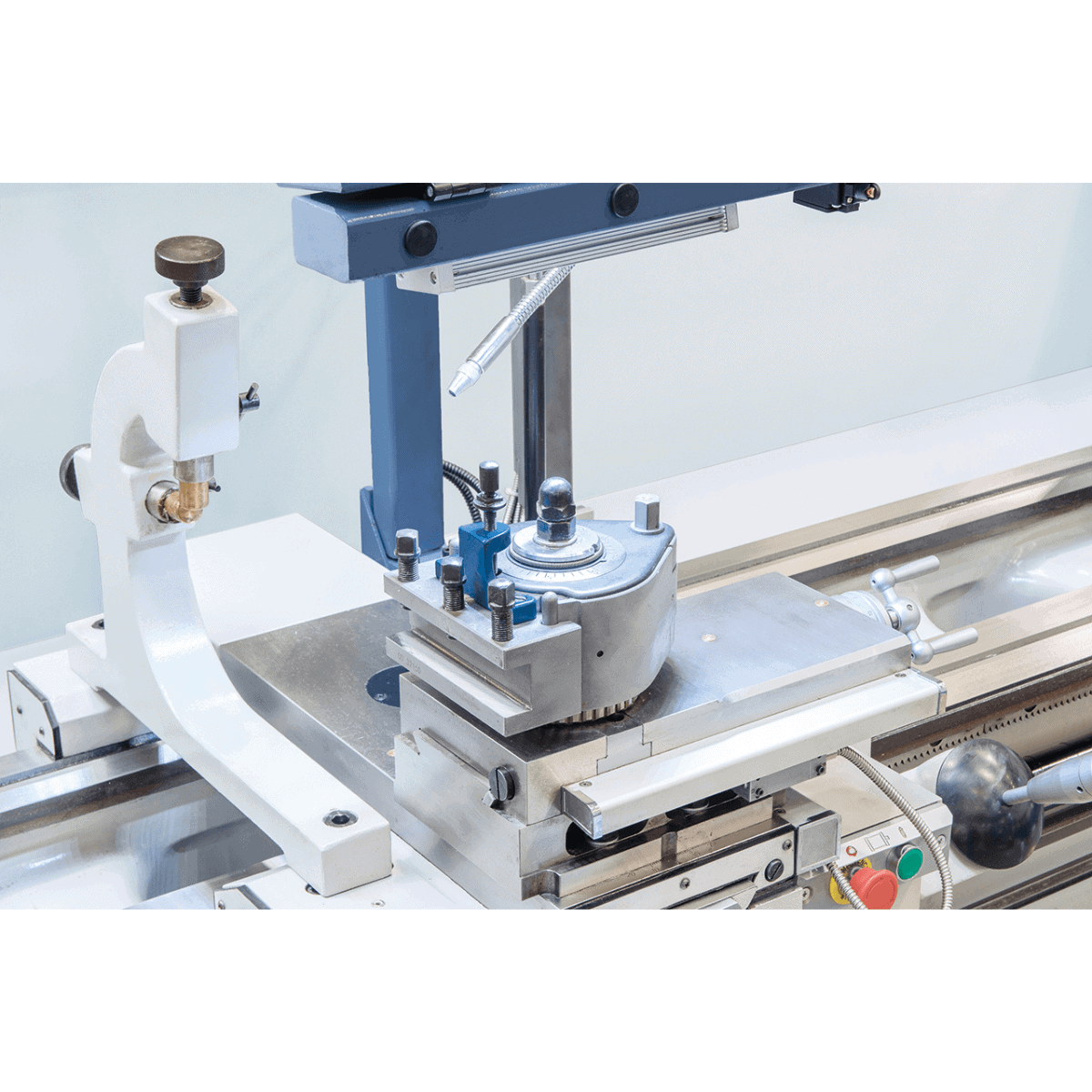 Tornio parallelo Bernardo Goliath 500 x 3000 con DRO 3 assi