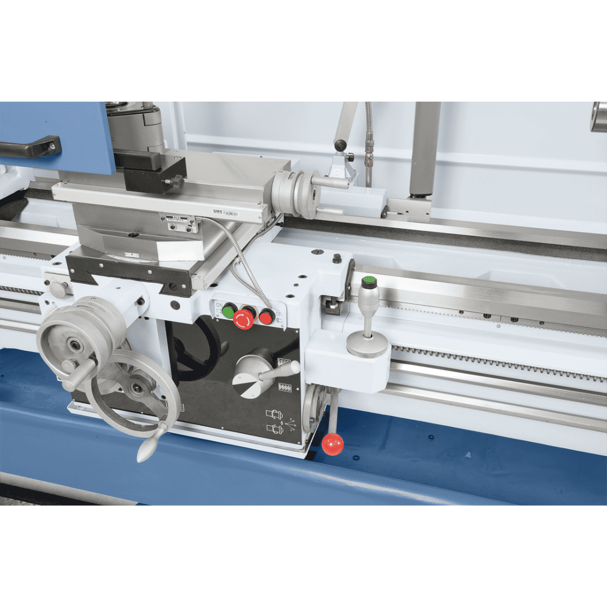 Tornio Bernardo TITAN 660 x 1500 con DRO 3 assi – Potenza e precisione