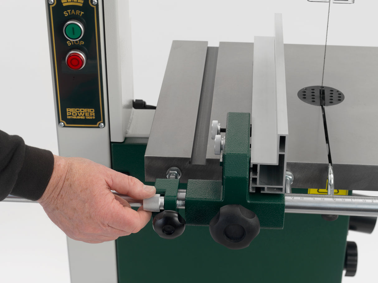 Record Power Sega a nastro Sabre-300