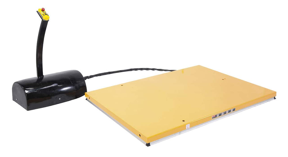 Tavolo di sollevamento con piattaforma chiusa FSHT 1001 G