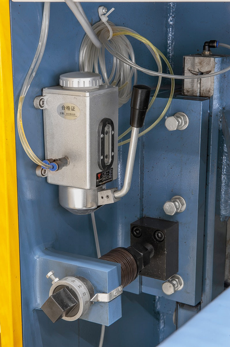 Cesoia a ghigliottina motorizzata MTB 1300 x 4 NC