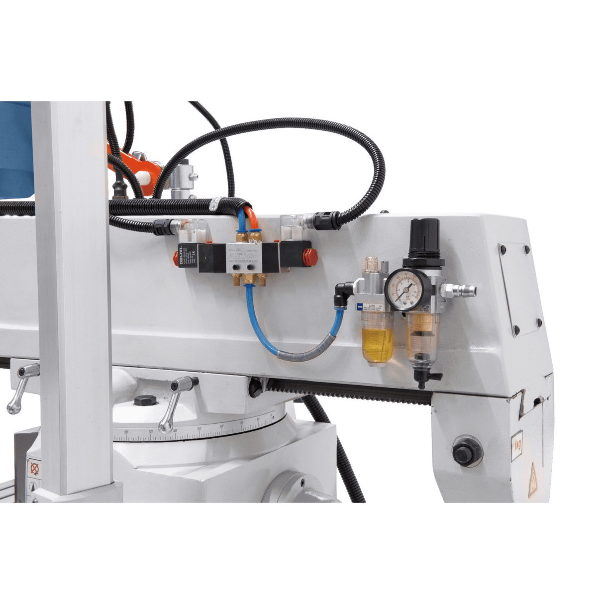 Bernardo Fresatrice universale UWF 90 V con display 3 assi