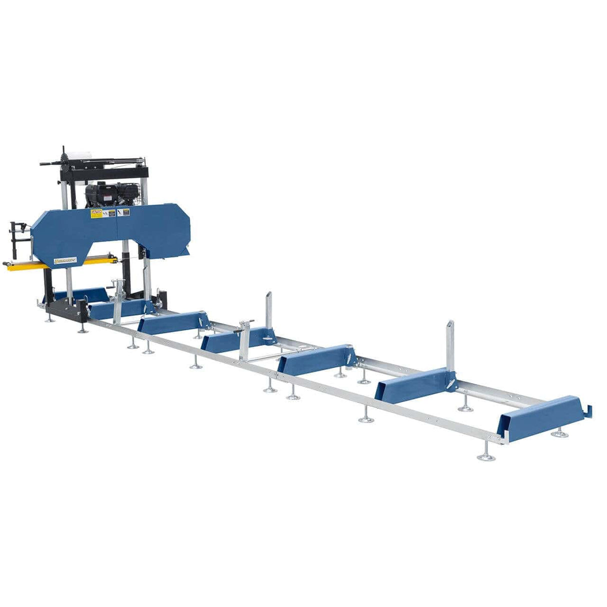 Bernardo BBS 650 E con motore elettrico trifase 400 V, banco estendibile e sistema di raffreddamento lama per taglio professionale di tronchi.