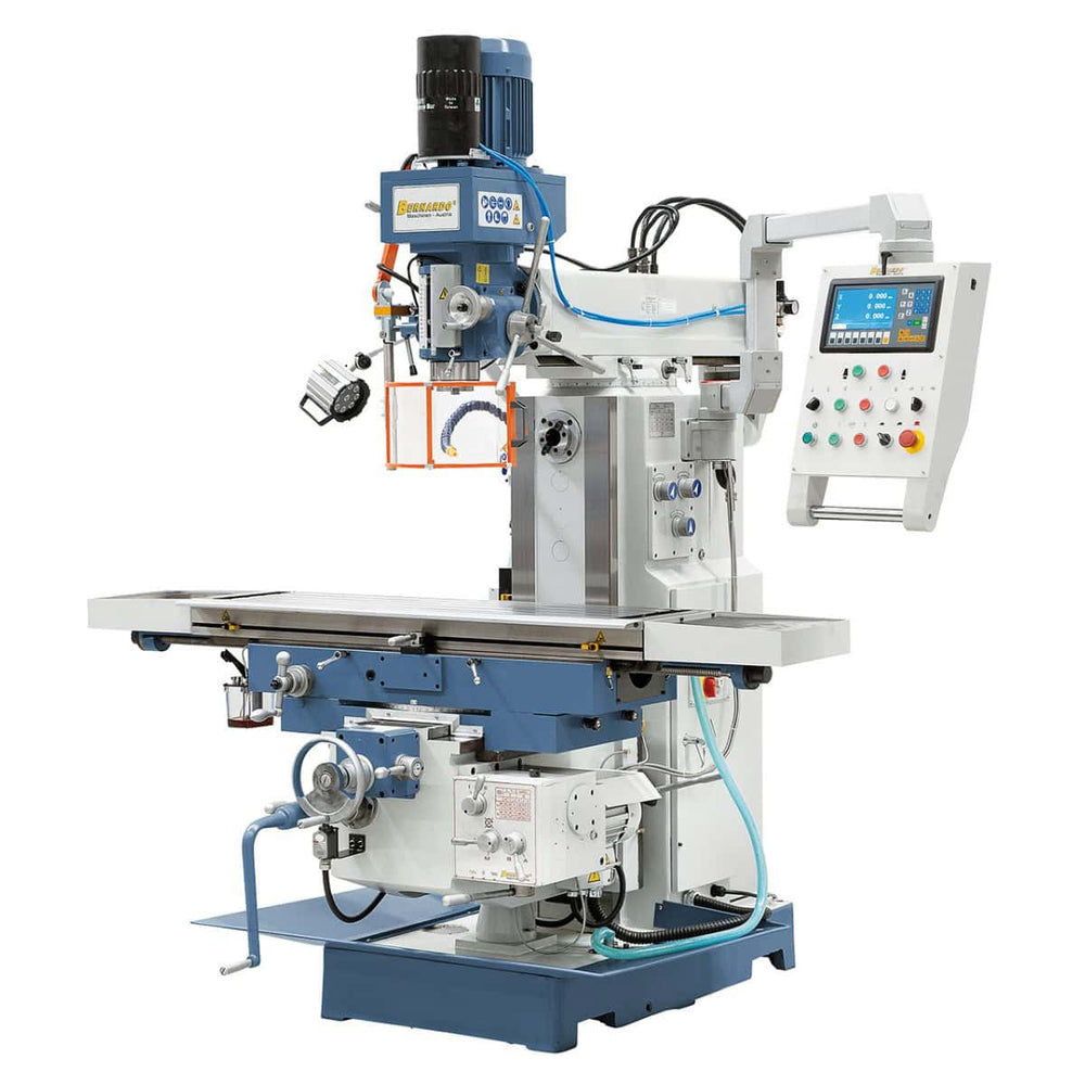 Fresatrice universale Bernardo UWF 95 N con tavola 1600 x 360 mm, mandrino ISO 40 verticale e orizzontale, DRO 3 assi e serraggio pneumatico.