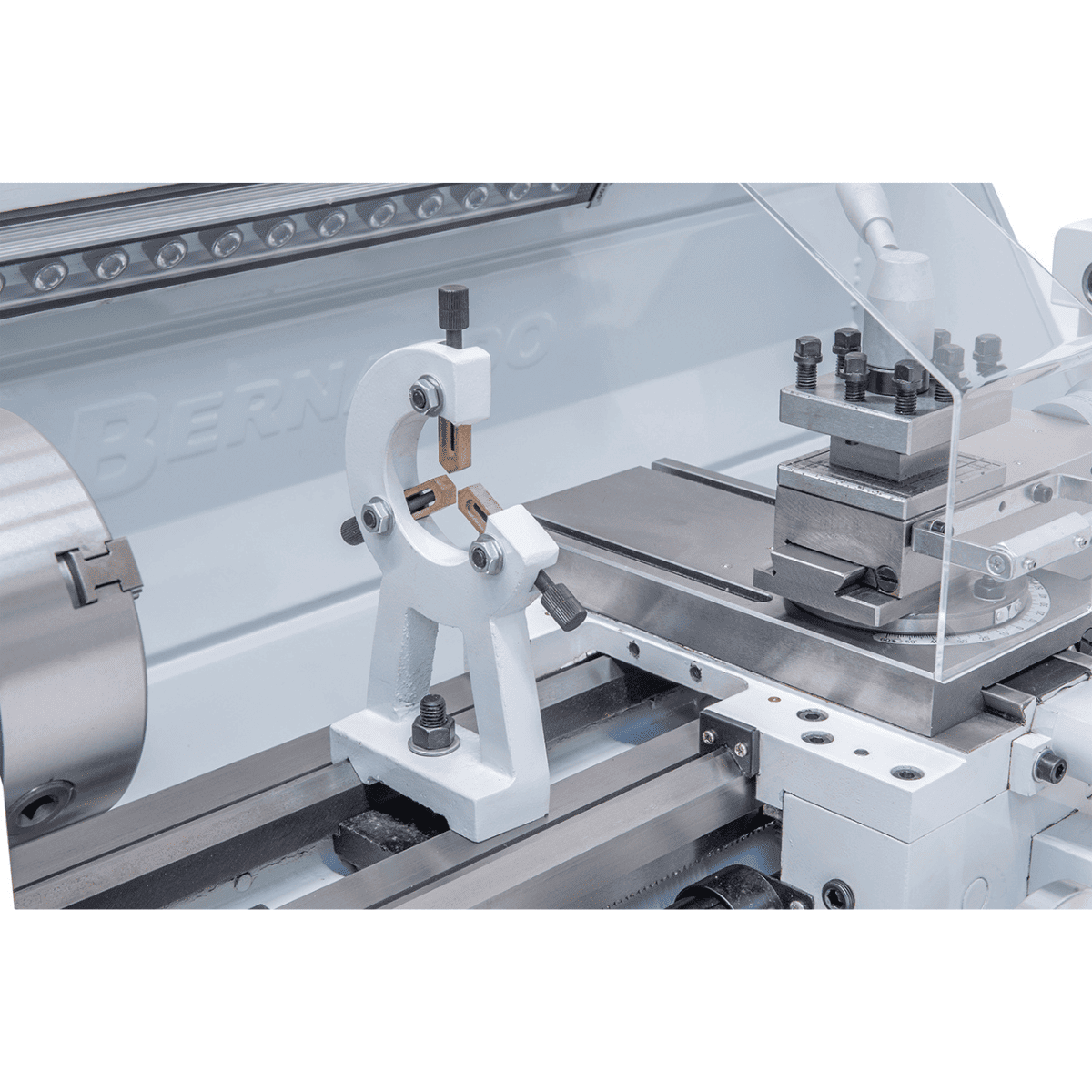 Bernardo Profi 750 Vario 400 V – Tornio parallelo con DRO 2 assi