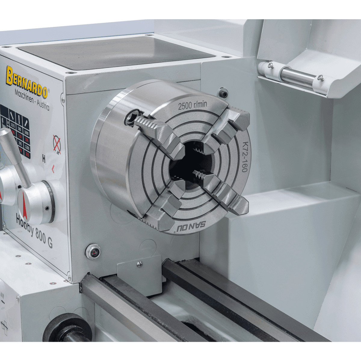 Bernardo Hobby 800 G 400 V – Tornio parallelo con DRO 3 assi DT 40