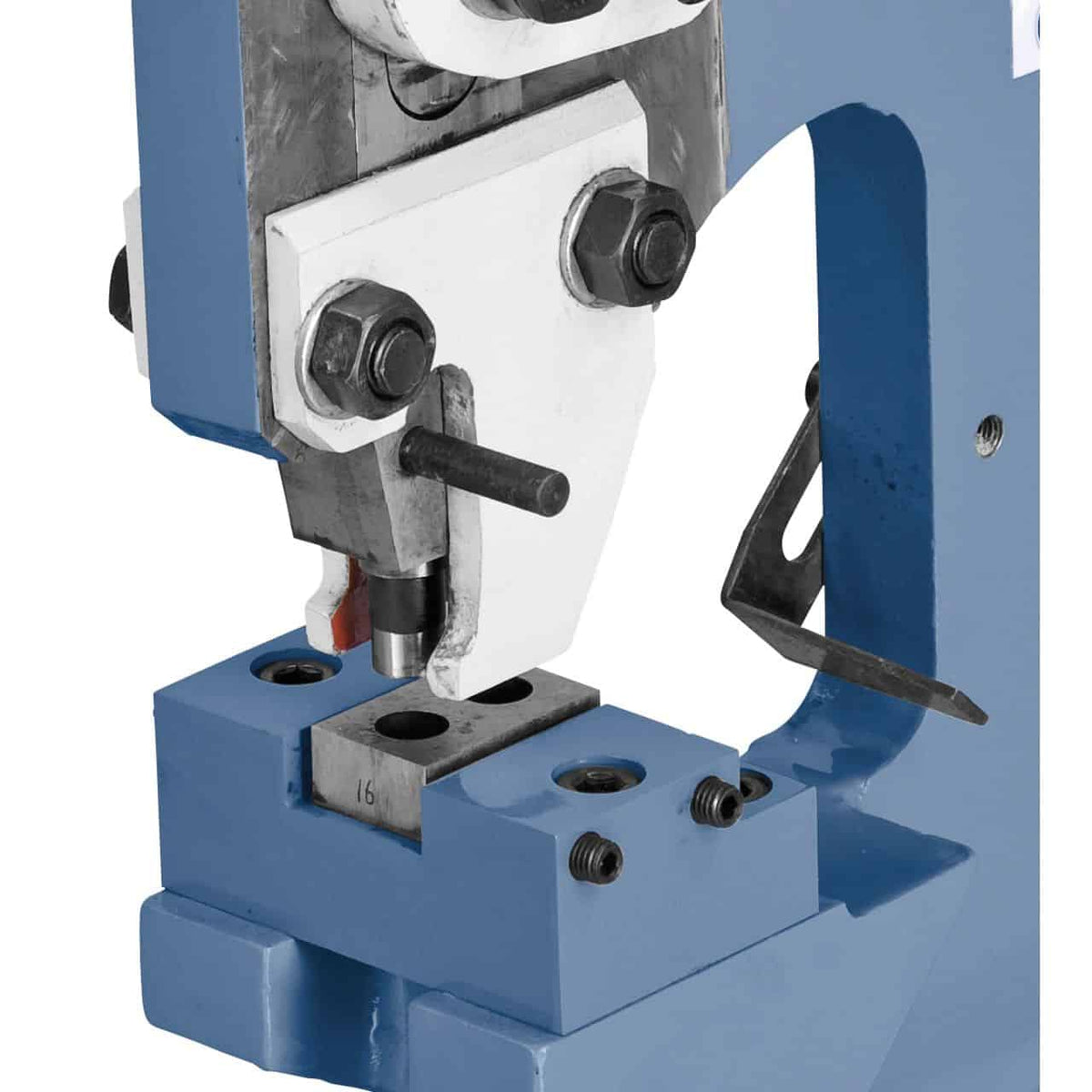 Punzone da 7 mm installato su PBS 22 LS per eseguire forature precise su metallo in officina.