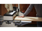 Set prolunghe JET W723551 montato sulla calibratrice a cilindro oscillante JET JWDS-2244OSC (1120 mm), con prolunga posizionata sul lato di entrata del pezzo