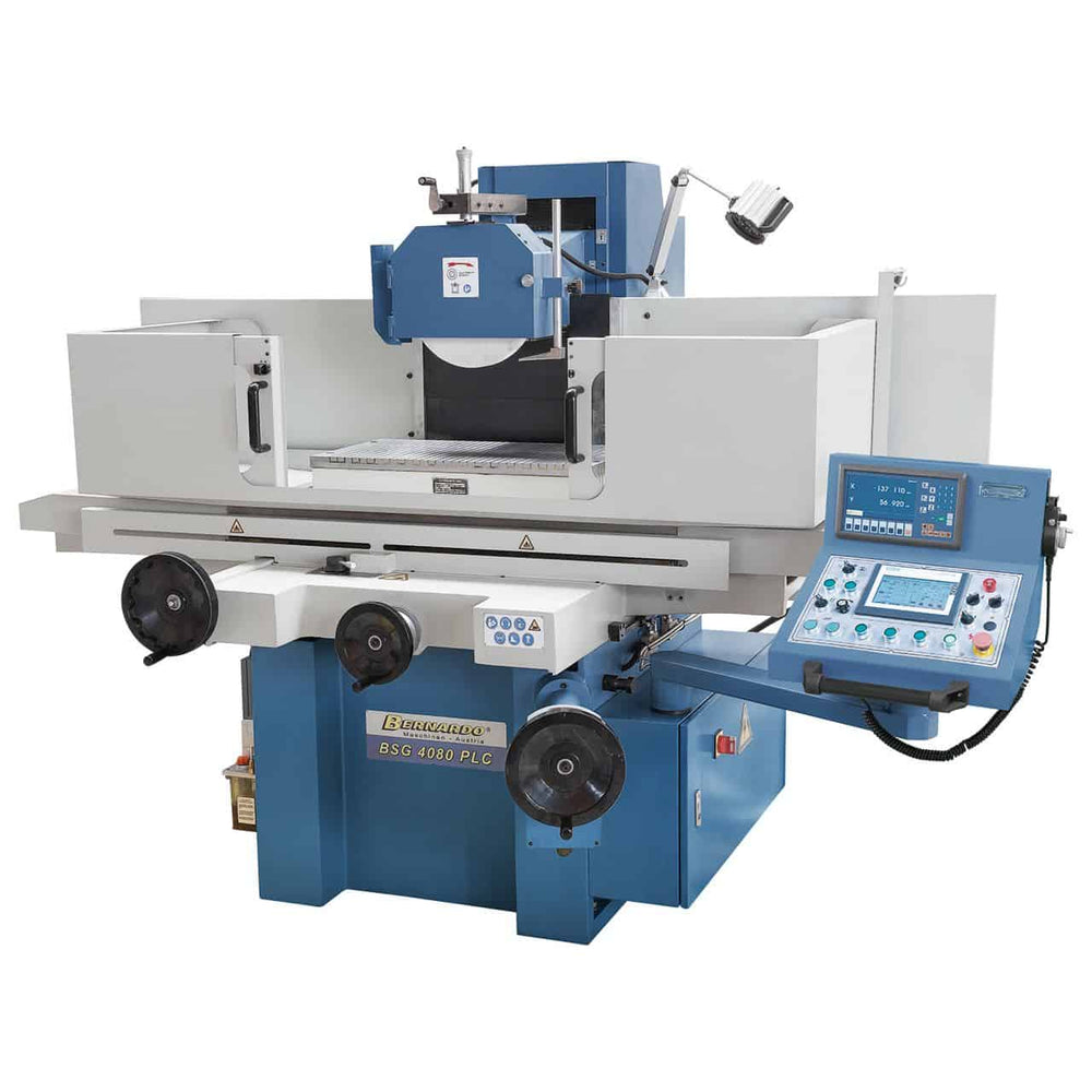 Bernardo BSG 4080 PLC con tavola 405 x 815 mm, piastra magnetica 400 x 800 mm, mola Ø 350 mm e controllo Siemens touchscreen.